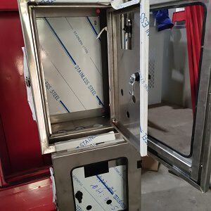 Vỏ tủ điện trong nhà, 2 lớp cánh 1 z2284687753747 5538e289a129c6f97dc54fb5b969dfff