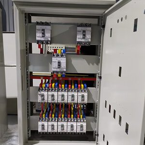 Tủ điều khiển 1 z3570633544878 392c2c383ae1581477da5d80ddb09cc9