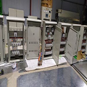 Tủ điều khiển 4 z3570633668165 1b2d249ba27e50afdc97b3f7fcd5df42