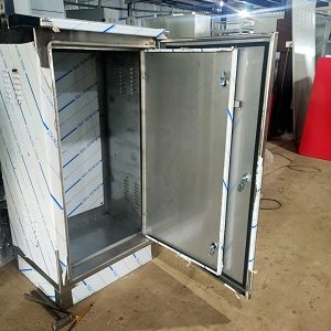 Tủ điện 2 lớp cánh 4 z3976134540160 3948dce54c961e59e58717cefd9621ce