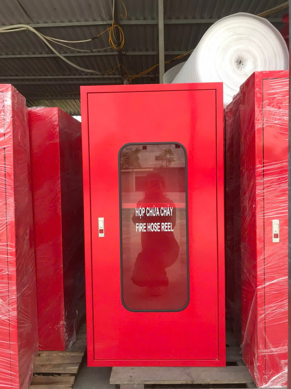 Tủ chữa cháy 1200x600 1 z6376965968585 92b43f1cc675410832c640e230ac22b5