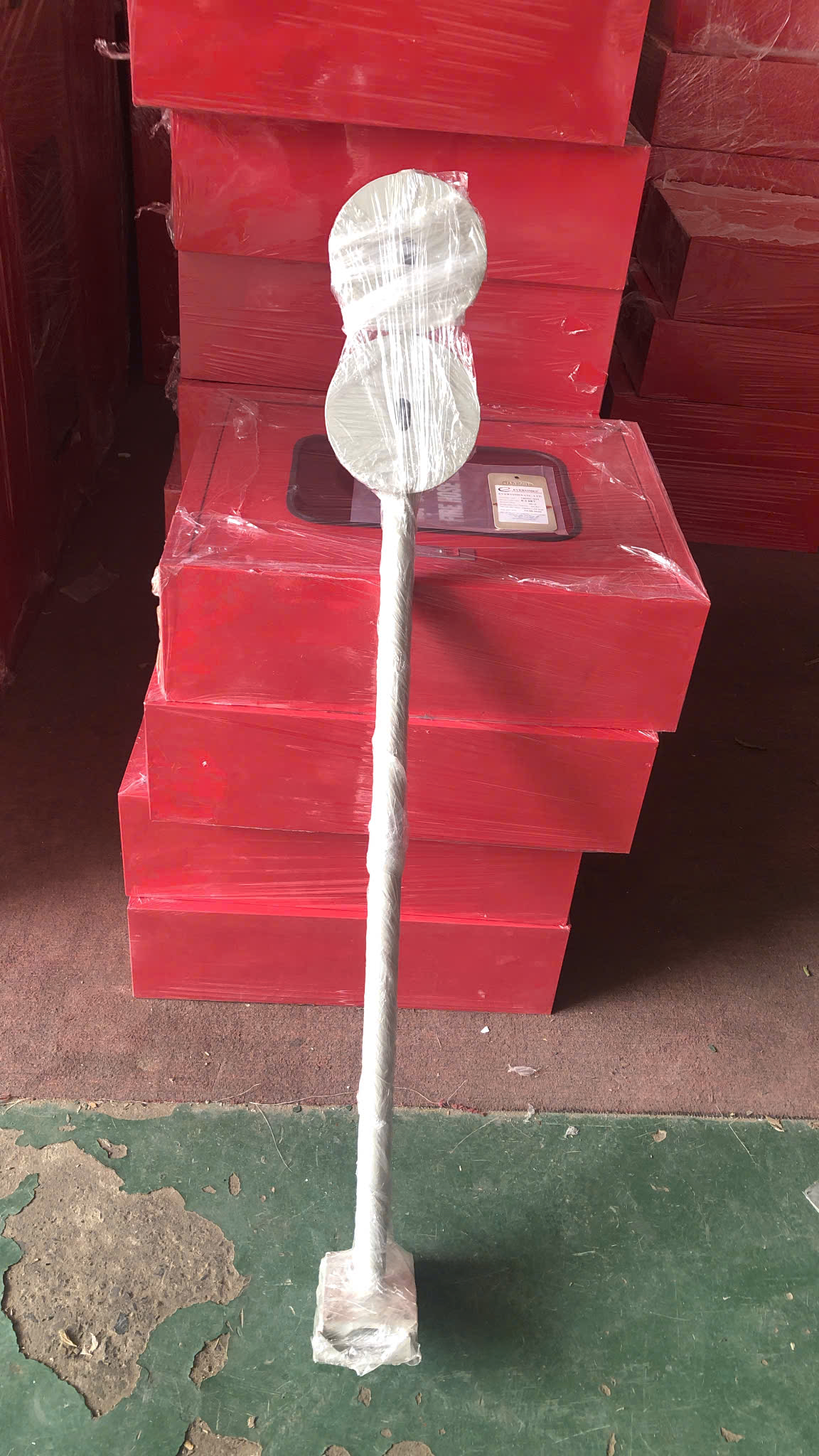 Tay gắn camera đường phố 1 z7318846246318 00edbd1a2e8b8f13130f7cb61e70ec89